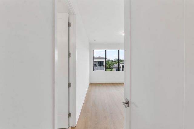 9322 Sunflower Mdw Road, Boca Raton, FL 33434