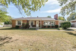 32297 Warren Road, Garden City, MI 48135