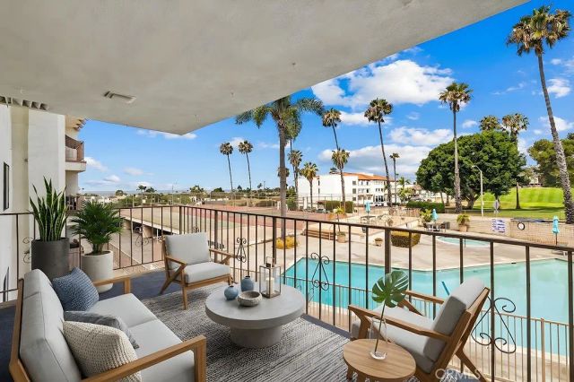 2501 S El Camino Real 206, San Clemente, CA 92672