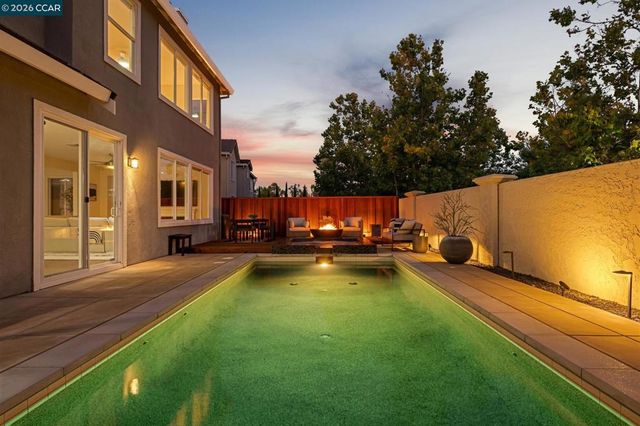 1015 Lantern Bay, Hercules, CA 94547