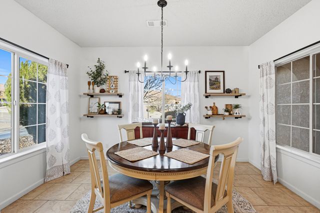 229 Paseo Vista Loop NE, Rio Rancho, NM 87124