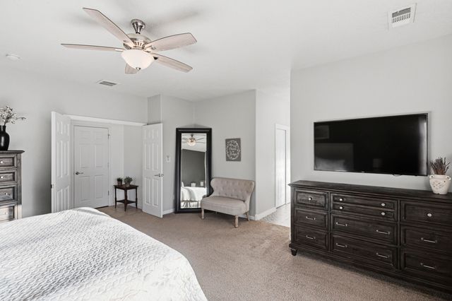 229 Paseo Vista Loop NE, Rio Rancho, NM 87124