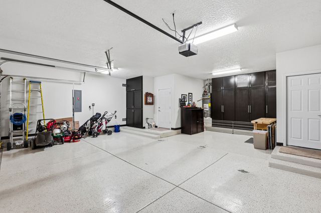 229 Paseo Vista Loop NE, Rio Rancho, NM 87124