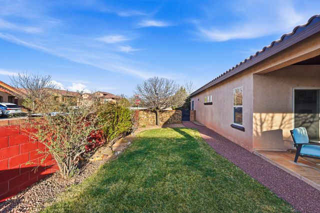 229 Paseo Vista Loop NE, Rio Rancho, NM 87124