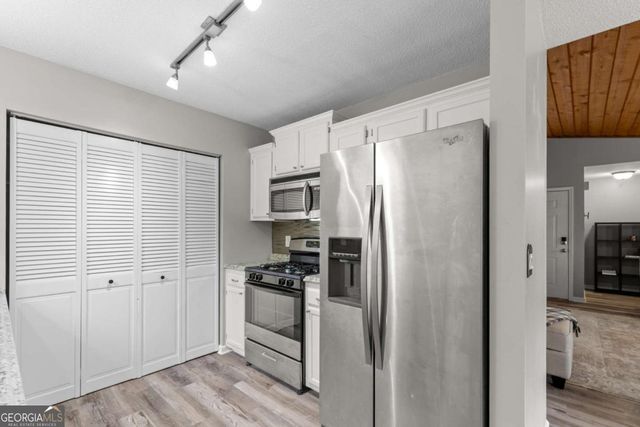810 Bonnie Glen Drive SE, Marietta, GA 30067