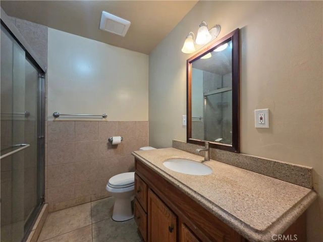 1176 N Park Avenue, Pomona, CA 91768