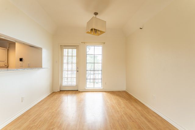 3105 san jacinto Street 210, Dallas, TX 75204