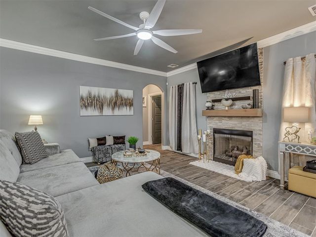 9417 NW 88th Street, Yukon, OK 73099