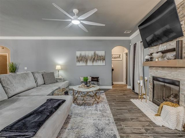 9417 NW 88th Street, Yukon, OK 73099