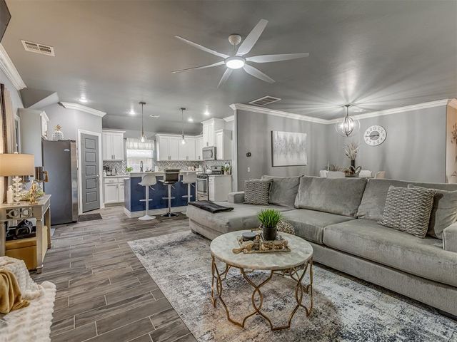 9417 NW 88th Street, Yukon, OK 73099