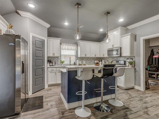 9417 NW 88th Street, Yukon, OK 73099