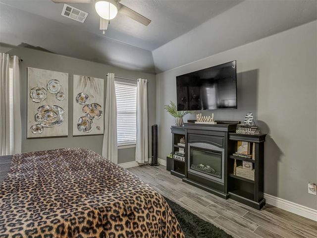 9417 NW 88th Street, Yukon, OK 73099