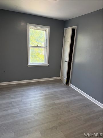 211 Shirley Avenue, Buffalo, NY 14215