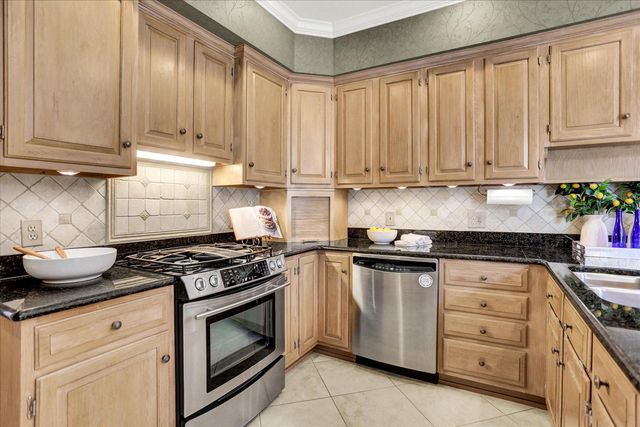 1785 SUMMERFIELD DRIVE, Mechanicsburg, PA 17055