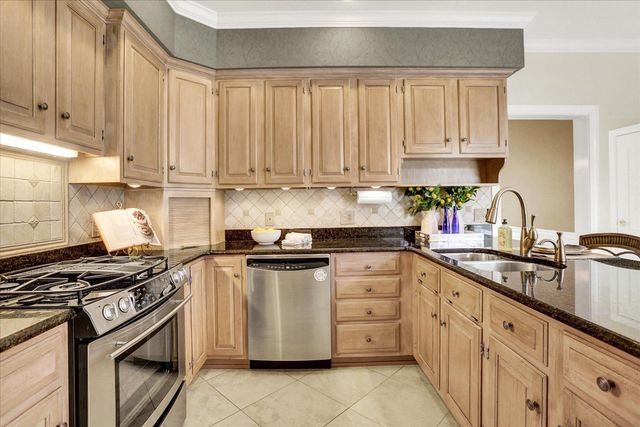 1785 SUMMERFIELD DRIVE, Mechanicsburg, PA 17055
