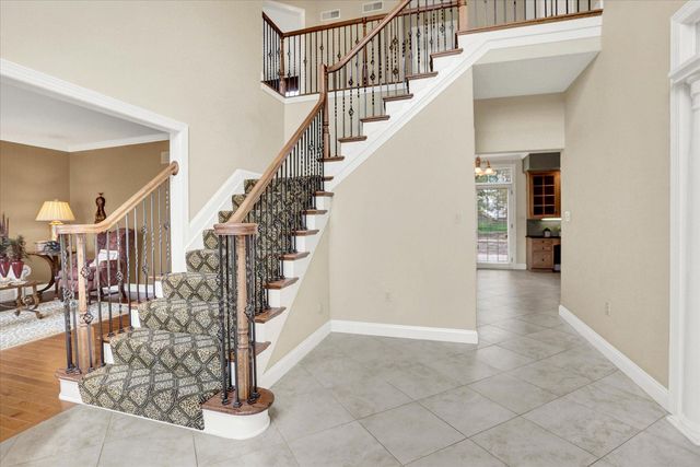 1785 SUMMERFIELD DRIVE, Mechanicsburg, PA 17055