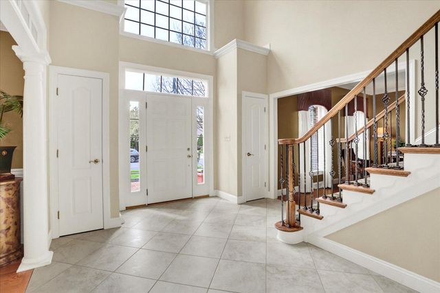 1785 SUMMERFIELD DRIVE, Mechanicsburg, PA 17055