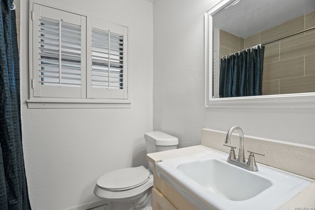 139 VERDANT ST, San Antonio, TX 78209