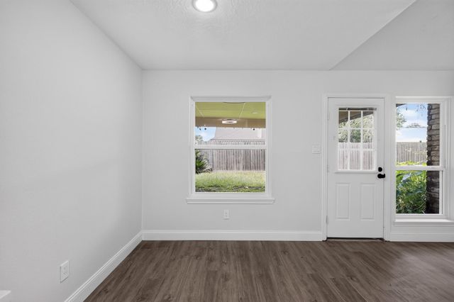 4322 Brandemere Way Street, Houston, TX 77066