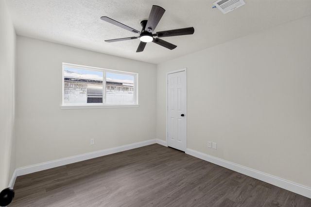 4322 Brandemere Way Street, Houston, TX 77066