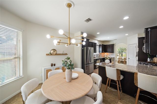 163 Quail Meadow Drive, Conroe, TX 77384