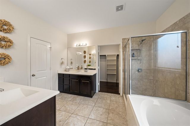 163 Quail Meadow Drive, Conroe, TX 77384