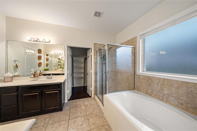 163 Quail Meadow Drive, Conroe, TX 77384