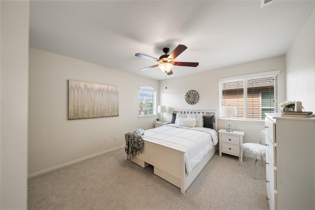 163 Quail Meadow Drive, Conroe, TX 77384