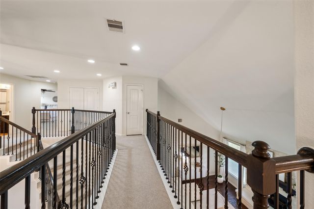 163 Quail Meadow Drive, Conroe, TX 77384