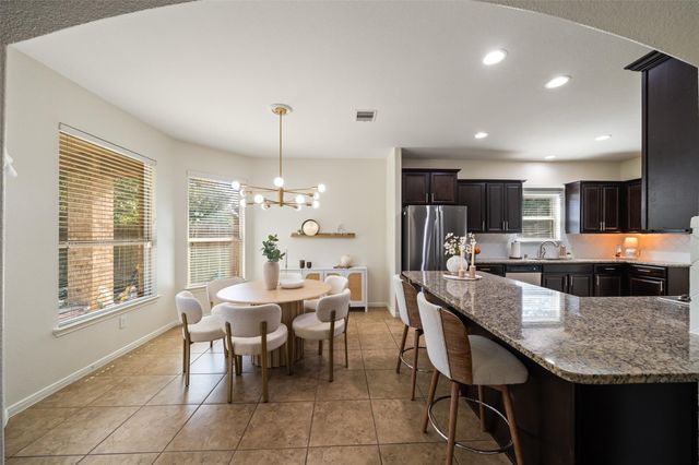 163 Quail Meadow Drive, Conroe, TX 77384