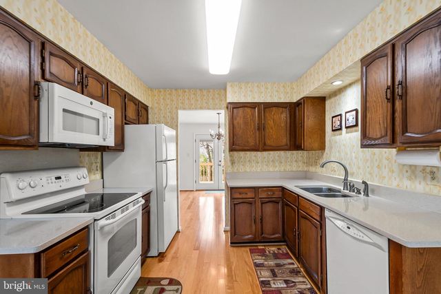 9005 PENN MANOR CT, Springfield, VA 22153