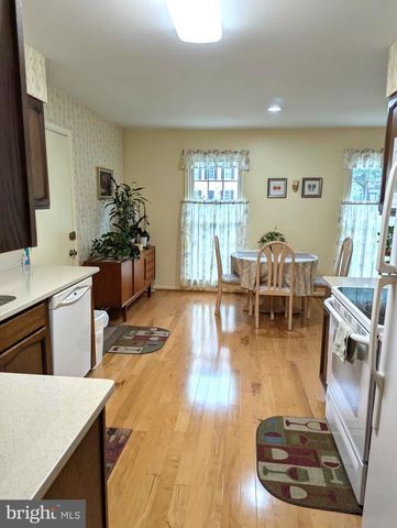 9005 PENN MANOR CT, Springfield, VA 22153