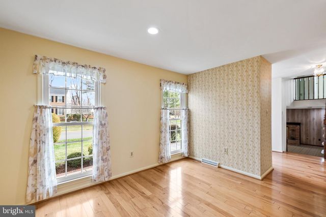 9005 PENN MANOR CT, Springfield, VA 22153