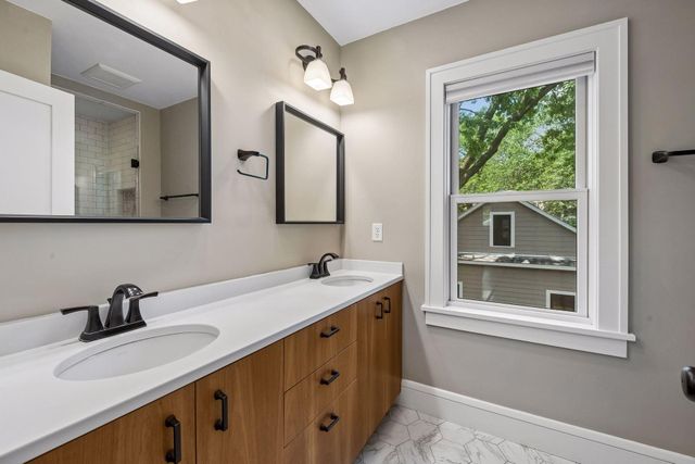 4640 31st Avenue S, Minneapolis, MN 55406