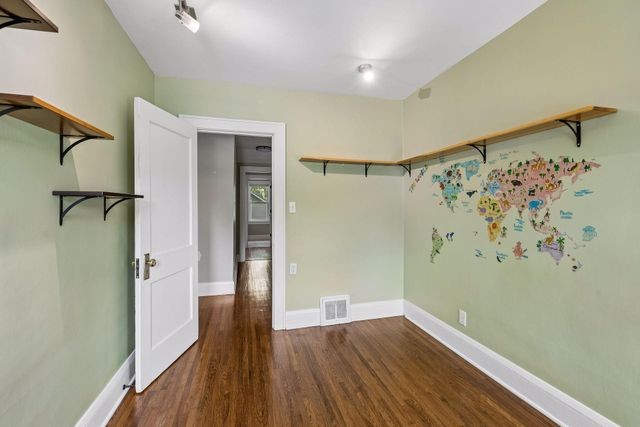 4640 31st Avenue S, Minneapolis, MN 55406