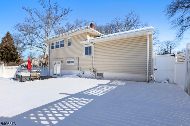 196 Russell Ave, Rahway City, NJ 07065