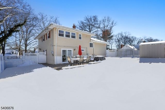 196 Russell Ave, Rahway City, NJ 07065