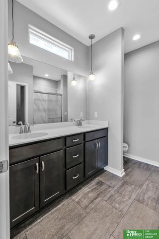 11105 N 161 Street, Bennington, NE 68007