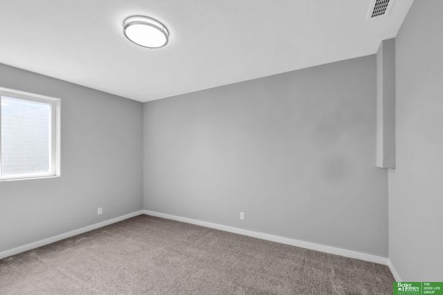 11105 N 161 Street, Bennington, NE 68007