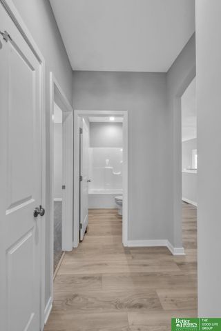 11105 N 161 Street, Bennington, NE 68007