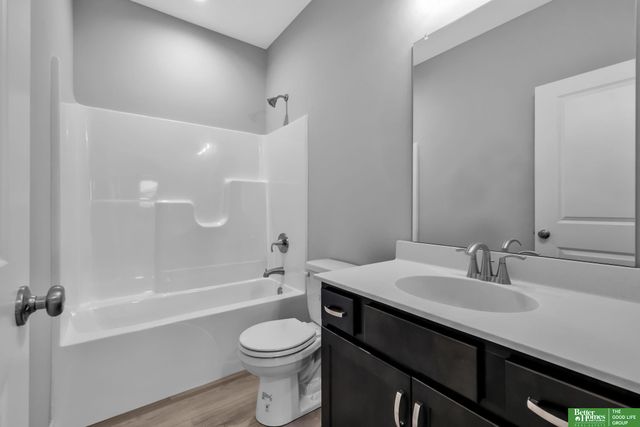 11105 N 161 Street, Bennington, NE 68007