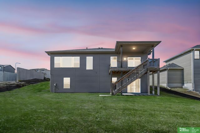 11105 N 161 Street, Bennington, NE 68007