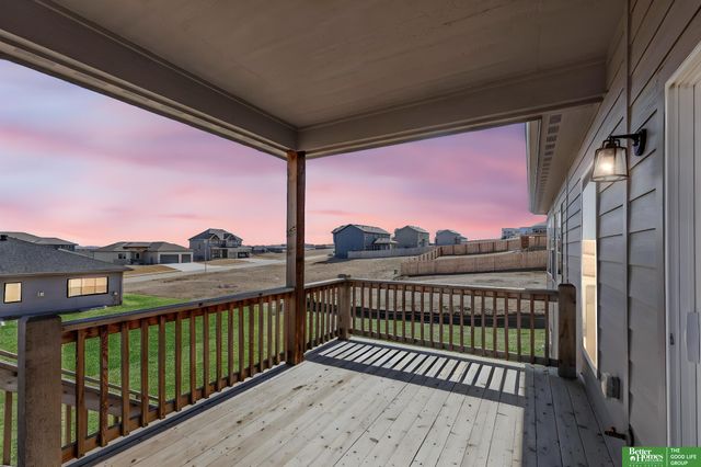 11105 N 161 Street, Bennington, NE 68007