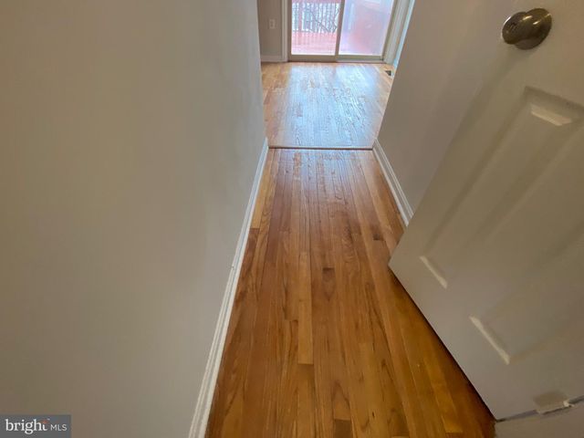 12116 STALLION CT, Woodbridge, VA 22192
