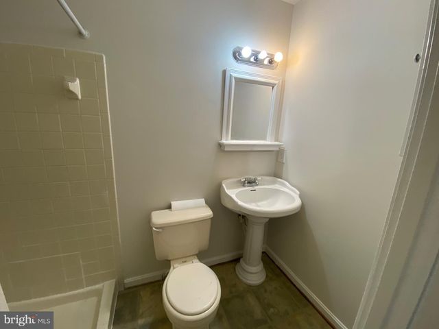 12116 STALLION CT, Woodbridge, VA 22192
