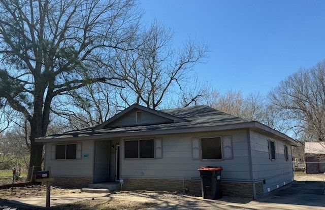 1471 10th Street NE, Paris, TX 75460