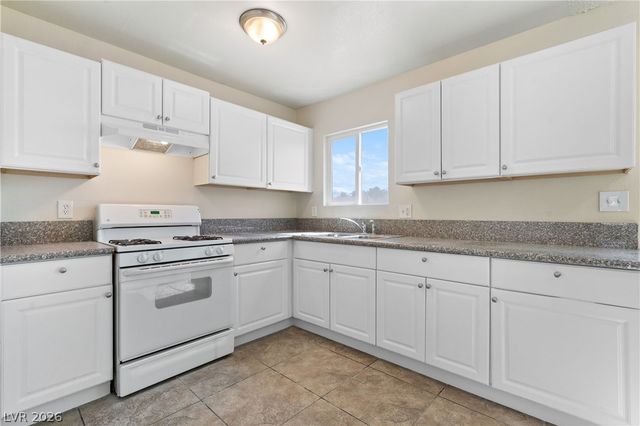 3008 Spear Street, North Las Vegas, NV 89030
