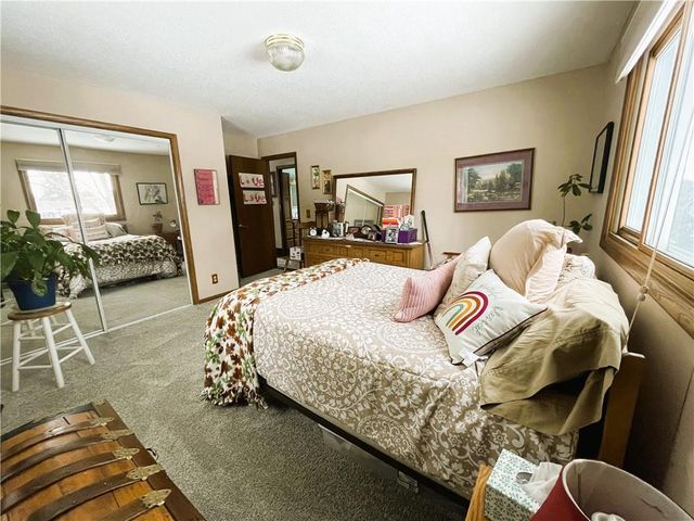 2551 Roberts Court, Altoona, WI 54720