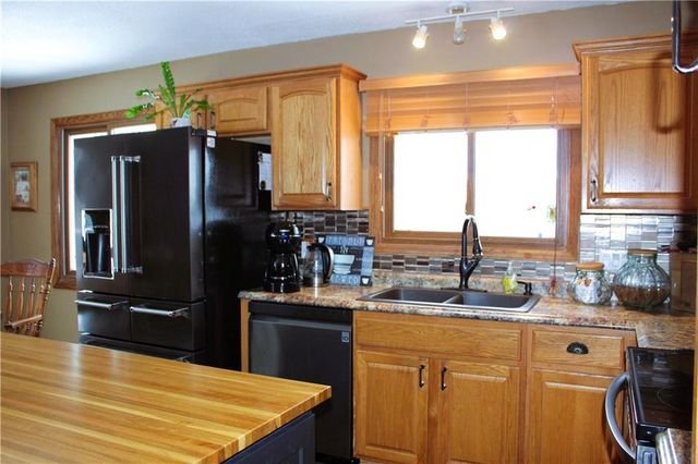 2551 Roberts Court, Altoona, WI 54720