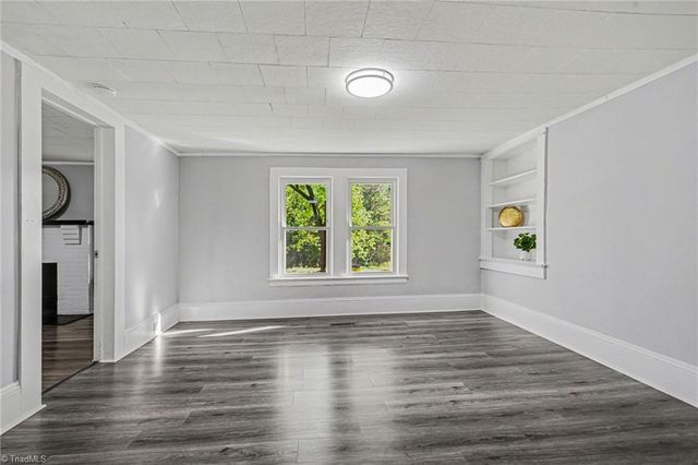 4534 Rocklane Drive, Walkertown, NC 27051